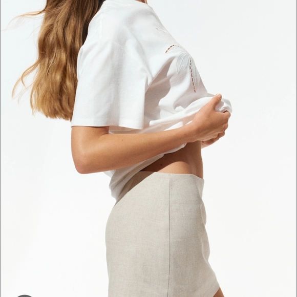 H&M Dresses & Skirts - H&M Light Gray Linen Blend Skirt